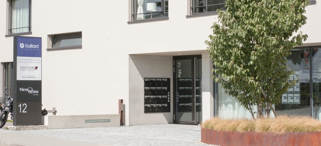 Eingang der Agentur New Work in Granges-Paccot